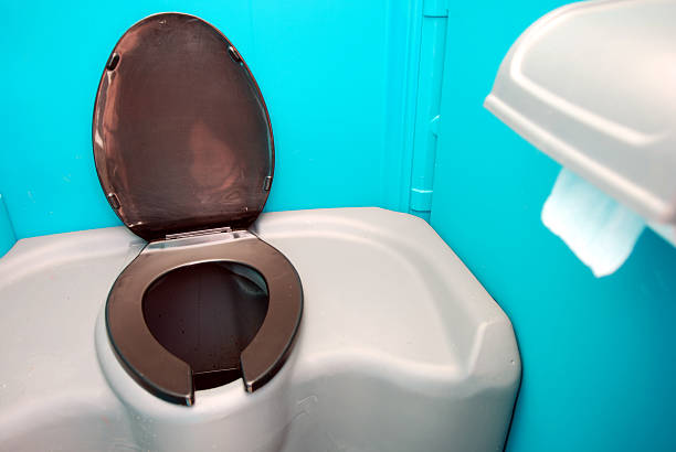 Best Portable restroom trailer rental  in Willow Grove, PA